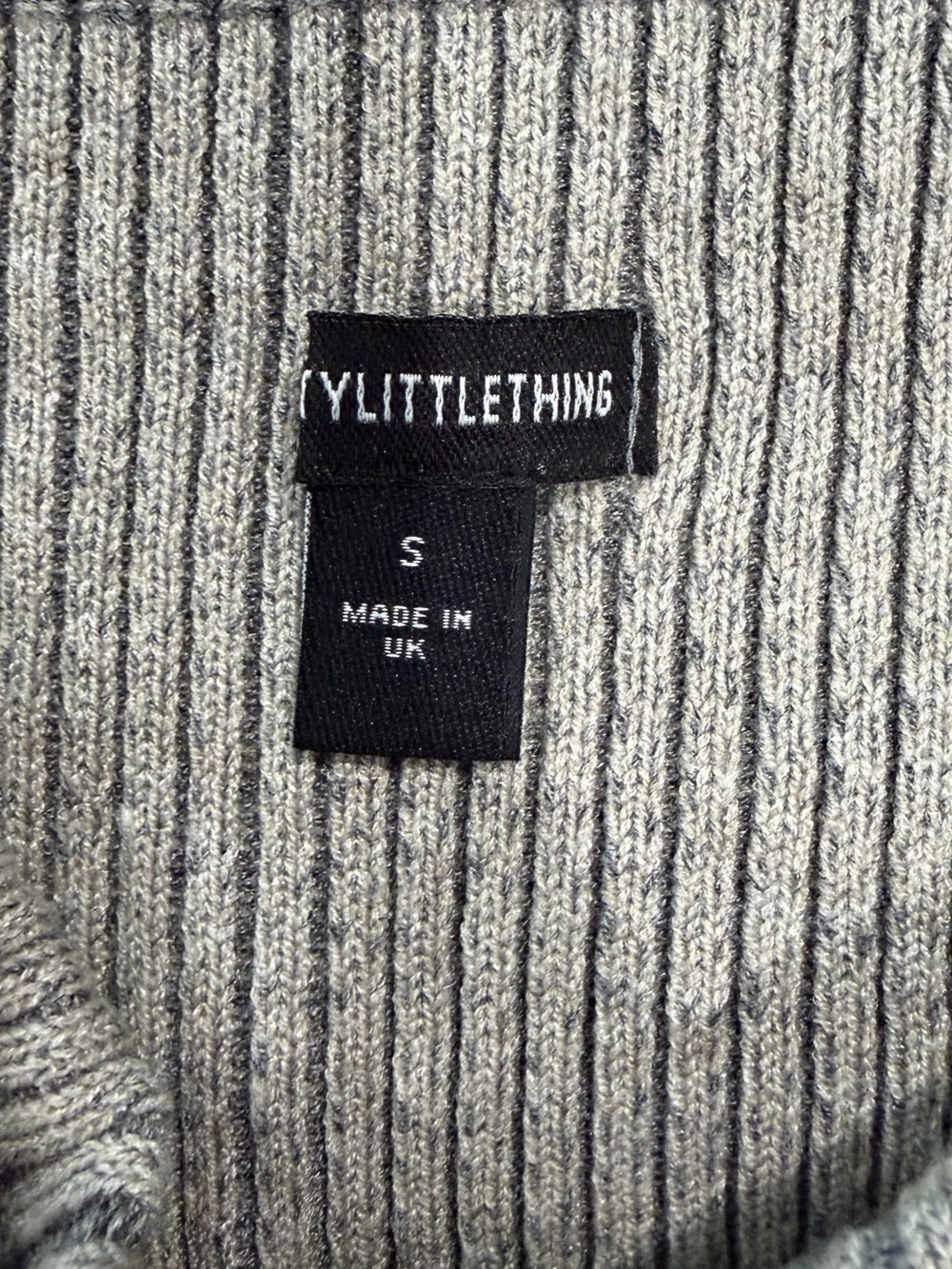 PrettyLittleThing Ribbed Knit Two-Piece Set in Gray - Picture 4 of 4